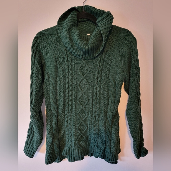 Cable knit cowl sweater, NWOT - Picture 1 of 1